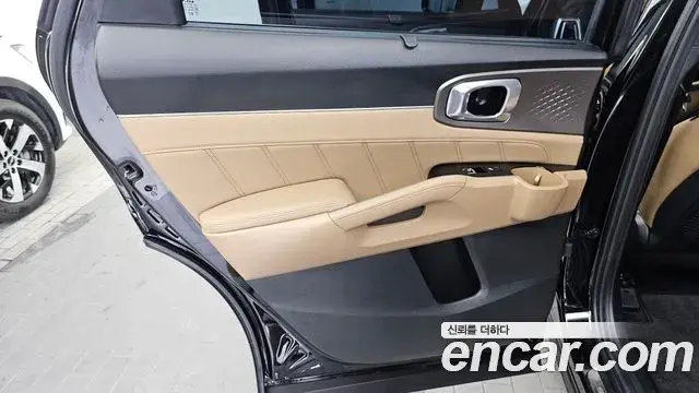 Kia Sorento 2024 — Şəkil 7/31