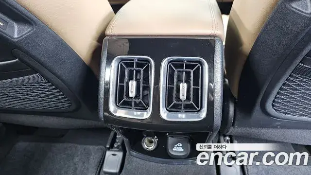 Kia Sorento 2024 — Şəkil 8/31