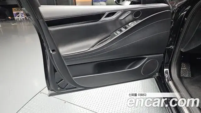 Genesis G80 2020 — ფოტო 13/35