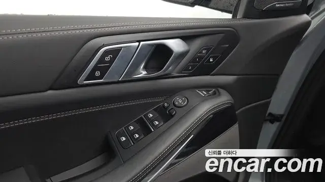 BMW X5 2025 — Photo 14/37