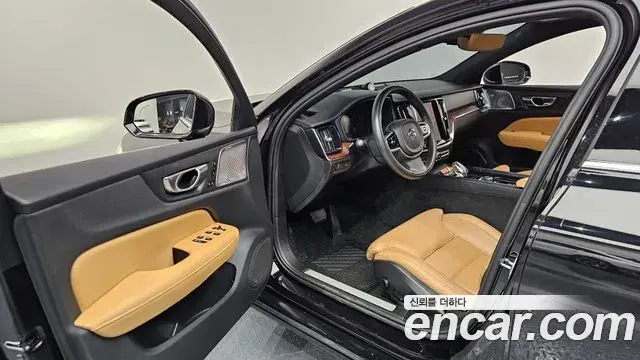 Volvo S60 2020 — Şəkil 20/20