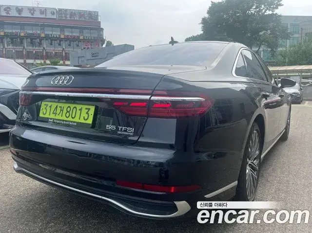Audi A8 2023 — Photo 18/20