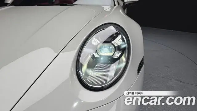 Porsche 911 2024 — Şəkil 26/31