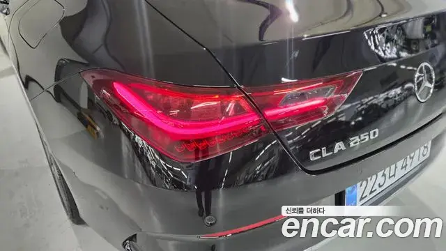 Mercedes-Benz CLA-Class 2025 — Фото 13/20