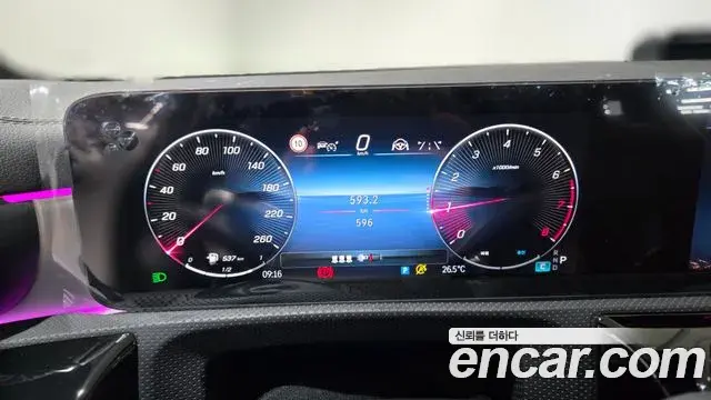Mercedes-Benz CLA-Class 2025 — Фото 16/20