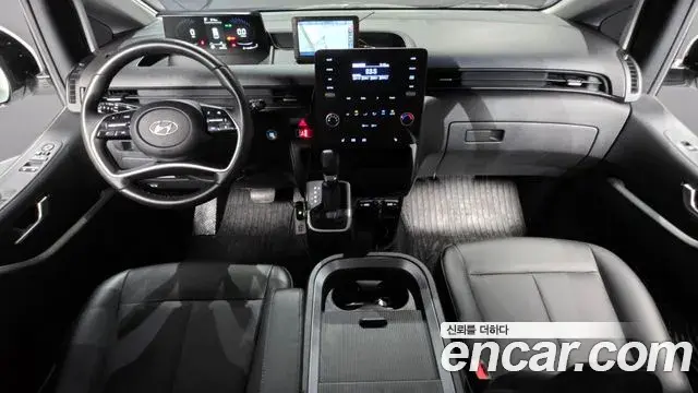 Hyundai Staria 2022 — Фото 7/20