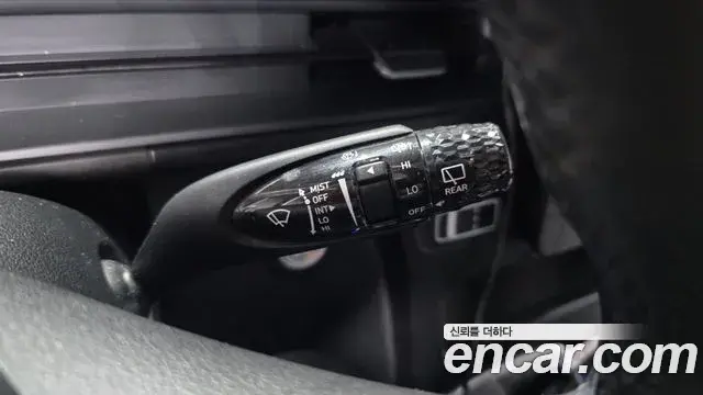 Hyundai Staria 2022 — Şəkil 27/32