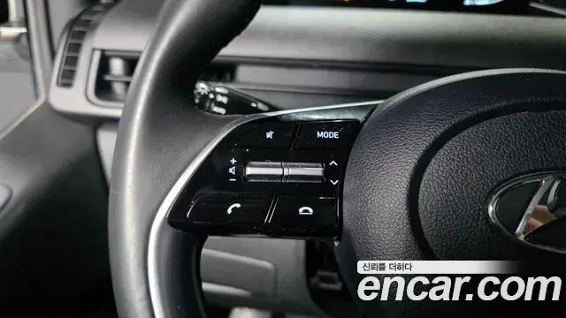 Hyundai Staria 2022 — Şəkil 28/32