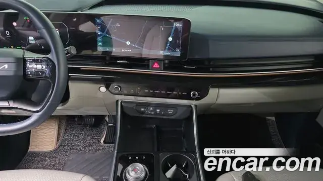 Kia Carnival 2025 — ფოტო 18/34