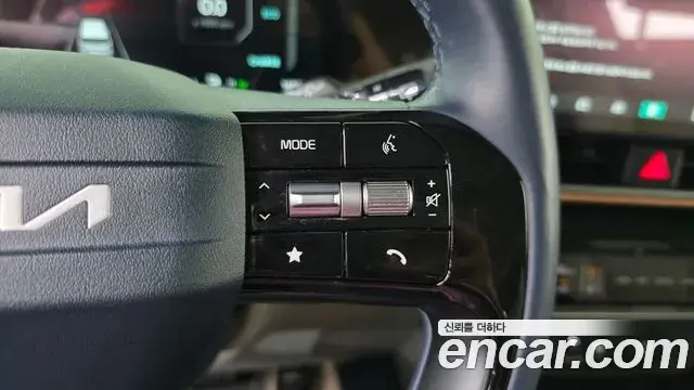Kia Carnival 2025 — ფოტო 20/34