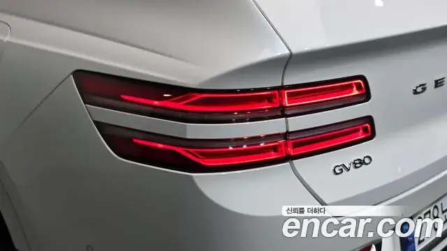Genesis GV80 2021 — Şəkil 9/40