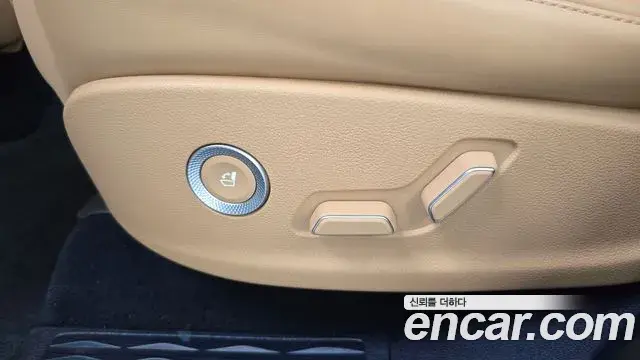 Genesis GV80 2021 — Şəkil 35/40