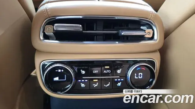 Genesis GV80 2021 — Şəkil 23/40