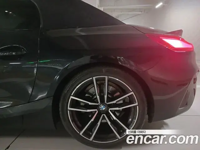 BMW Z4 2021 — Şəkil 13/20