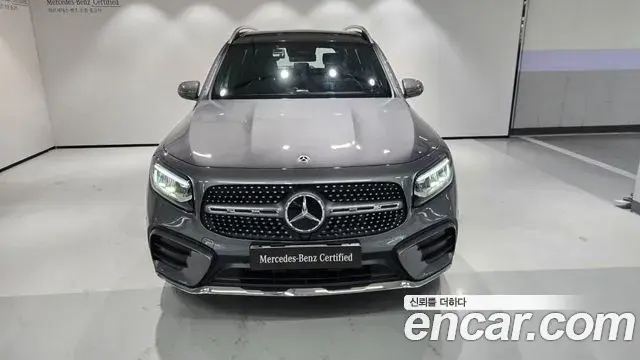 Mercedes-Benz GLB-Class 2025 — Фото 5/20