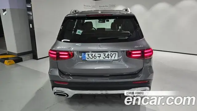Mercedes-Benz GLB-Class 2025 — Фото 6/20