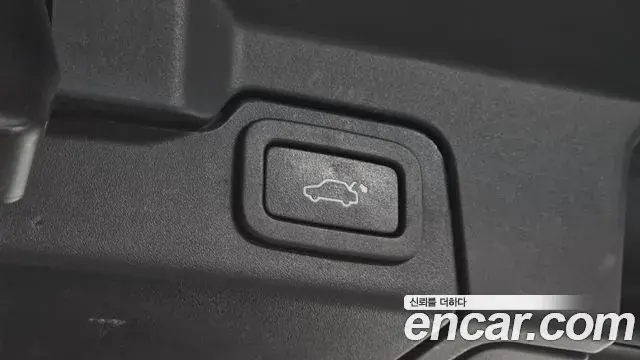 Land Rover Range Rover Evoque 2018 — ფოტო 10/32