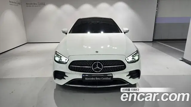 Mercedes-Benz E-Class 2022 — Фото 5/20