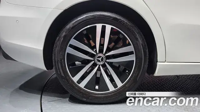 Mercedes-Benz A-Class 2021 — Şəkil 20/30
