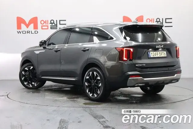 Kia Sorento 2024 — Şəkil 8/20