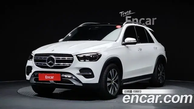 Mercedes-Benz GLE-Class 2025 — Photo 24/37