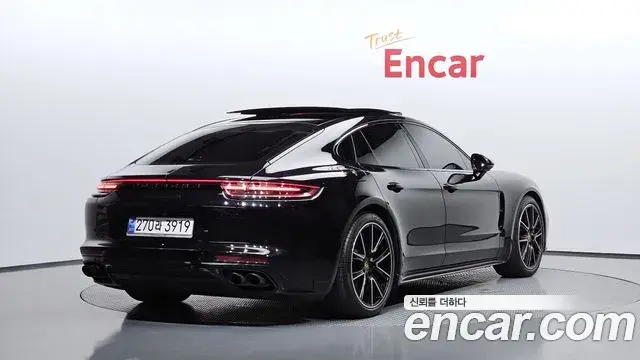 Porsche Panamera 2020 — Photo 29/34