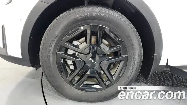 Kia Sorento 2024 — Şəkil 16/39