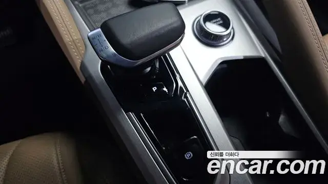 Renault Samsung Grand Koleos 2025 — Photo 5/39