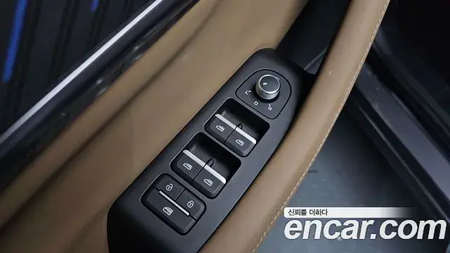 Renault Samsung Grand Koleos 2025 — Photo 14/39
