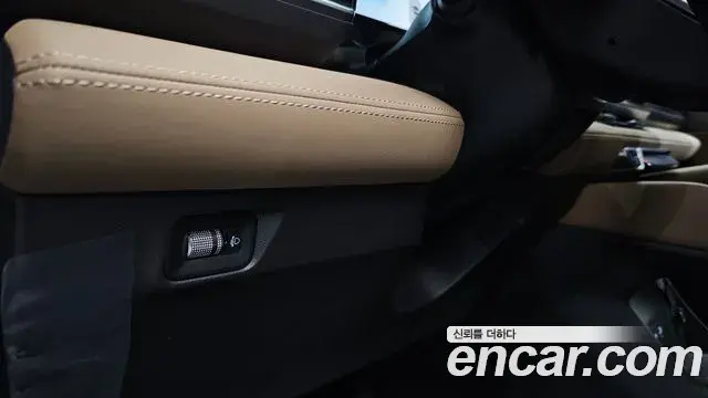 Renault Samsung Grand Koleos 2025 — Photo 8/39