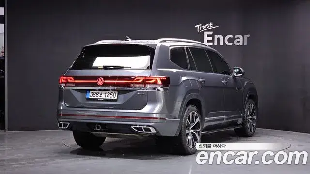 Volkswagen Atlas 2025 — Photo 24/32