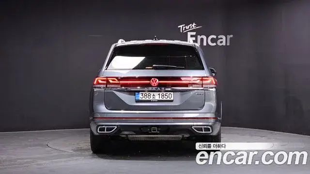 Volkswagen Atlas 2025 — Photo 25/32