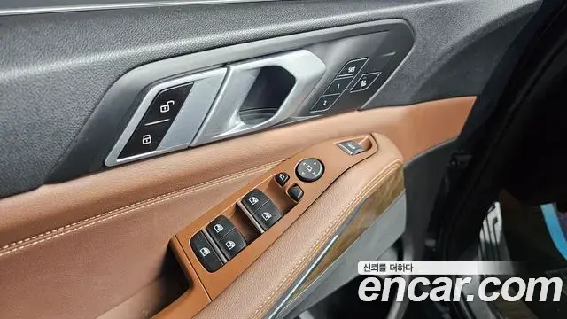 BMW X5 2019 — Şəkil 34/39