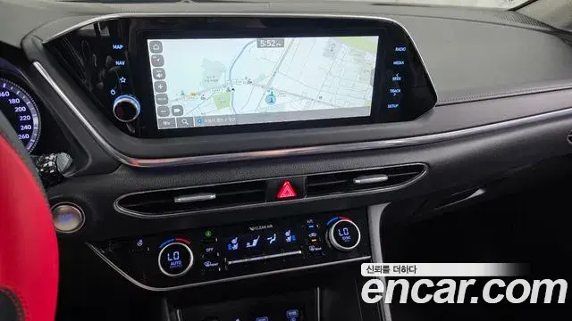 Hyundai Sonata Hybrid 2021 — Şəkil 10/20