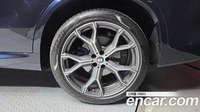 BMW X5 2026 — ფოტო 24/34