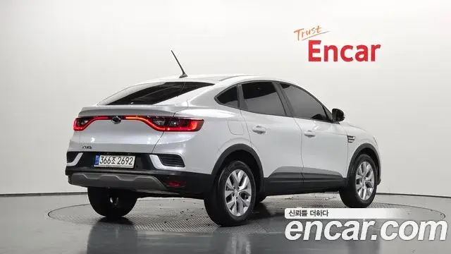 Renault Samsung XM3 2022 — ფოტო 7/30