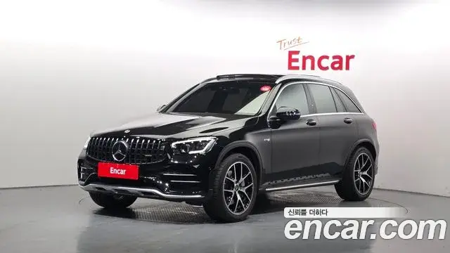 Mercedes-Benz GLC-Class 2022 — Photo 1/20