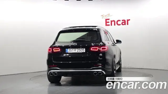 Mercedes-Benz GLC-Class 2022 — Photo 9/20