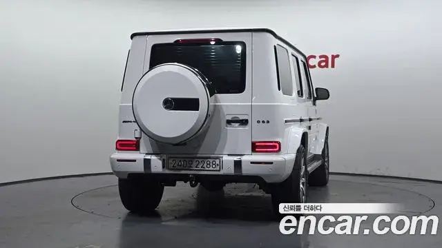 Mercedes-Benz G-Class 2020 — Фото 4/20