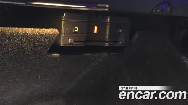 Mercedes-Benz G-Class 2020 — Şəkil 16/30