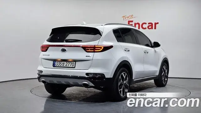 Kia Sportage The Bold 2020 — Фото 2/20