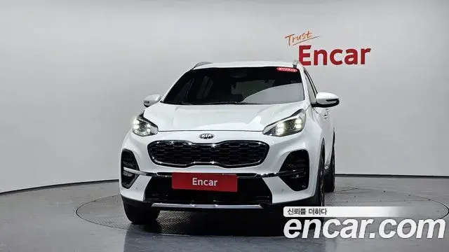Kia Sportage The Bold 2020 — Фото 3/20