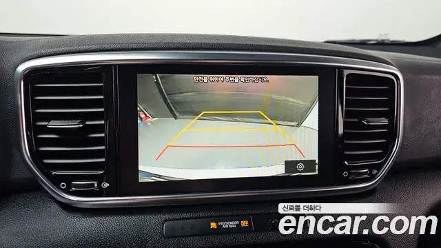 Kia Sportage The Bold 2020 — Фото 14/20