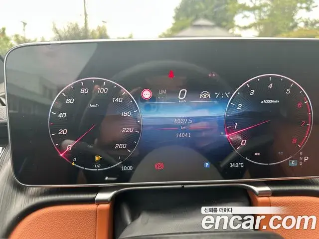 Mercedes-Benz S-Class 2025 — ფოტო 4/15