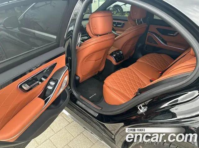 Mercedes-Benz S-Class 2025 — ფოტო 13/15