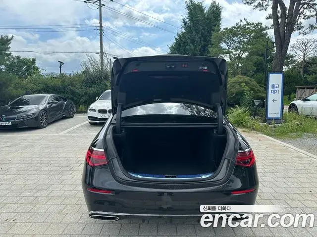 Mercedes-Benz S-Class 2025 — ფოტო 11/15