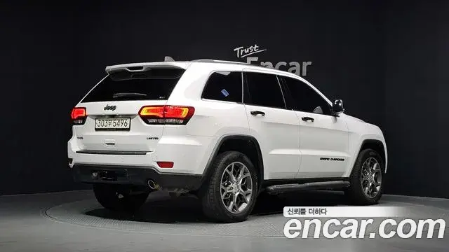 Jeep Grand Cherokee 2020 — ფოტო 6/30