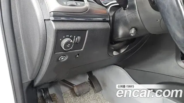 Jeep Grand Cherokee 2020 — ფოტო 20/30