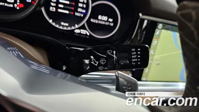 Porsche Panamera 2018 — ფოტო 4/36
