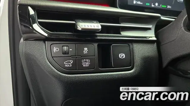 Kia Sportage 2025 — Фото 19/20